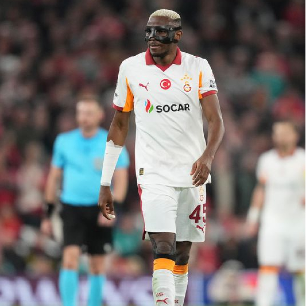 "Osimhen bugün ameliyat olacak"