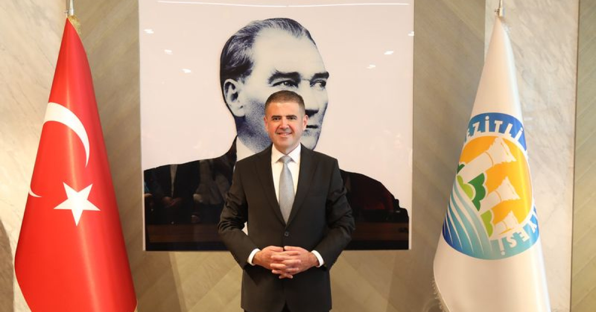 Mersin Belediye Başkanı Tuncer, Kavgada Darp Edildi