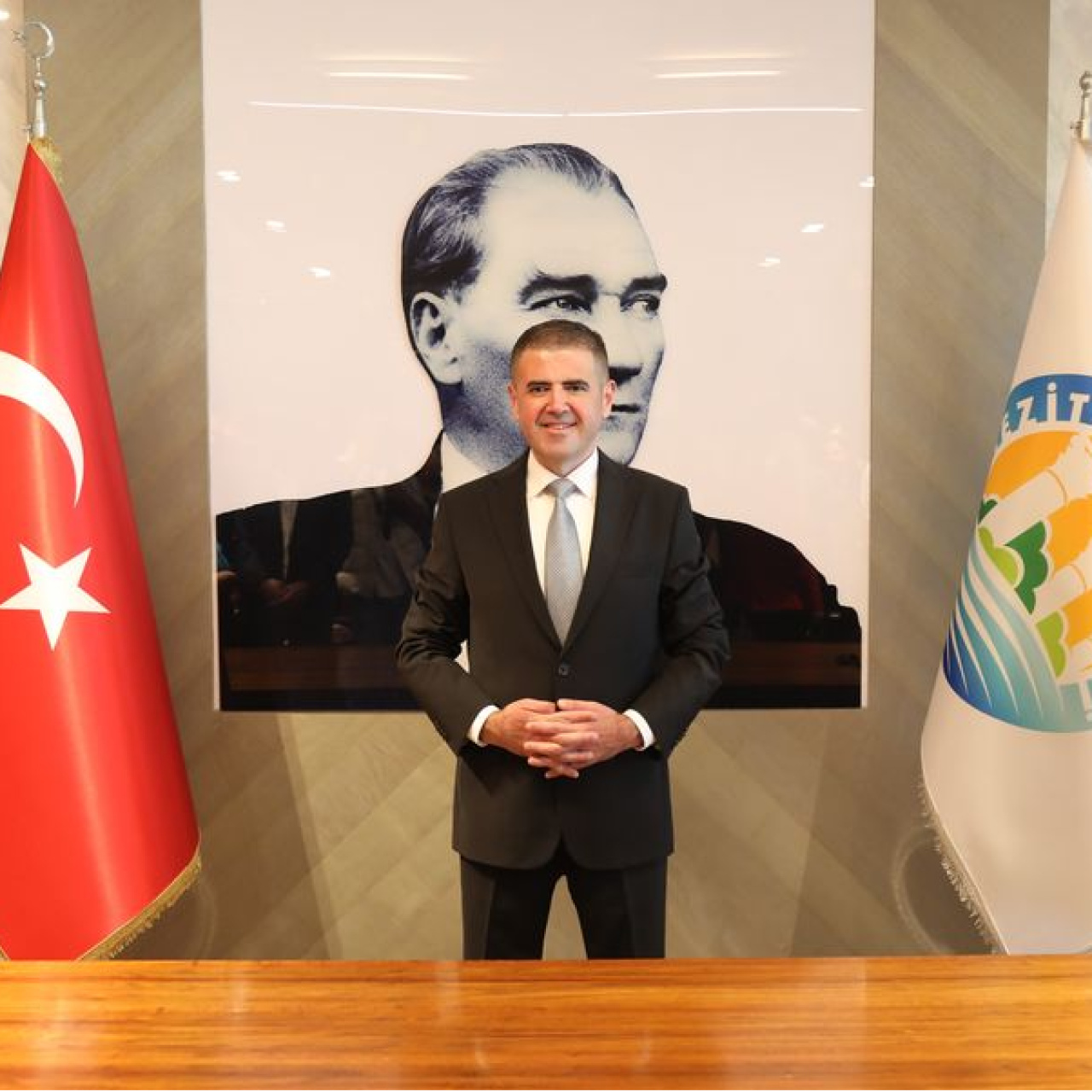 CHP'li Başkan Tuncer'e restoranda darp