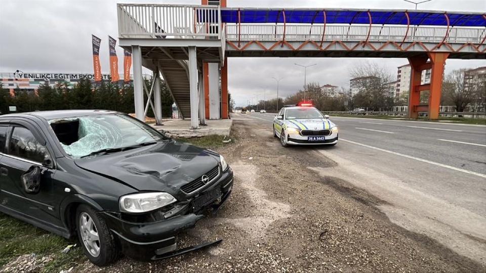 Otomobilin çarptığı yaşlı adam öldü