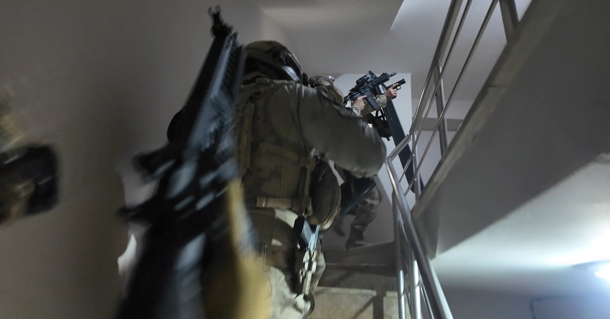 FETÖ Operasyonunda 64 Suspici Yakalandı