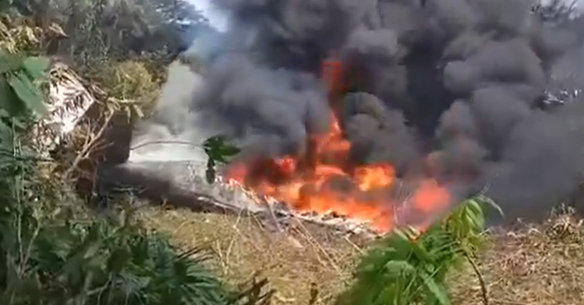 Kolombiya'da Askeri Uçağın Kalkışta Küresi