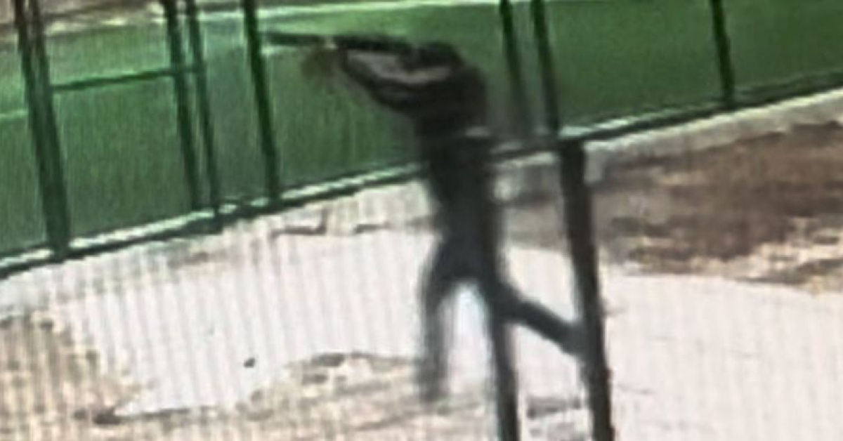 Çocuk parkında tüfekle ateş açan şüpheli tutuklanıyor