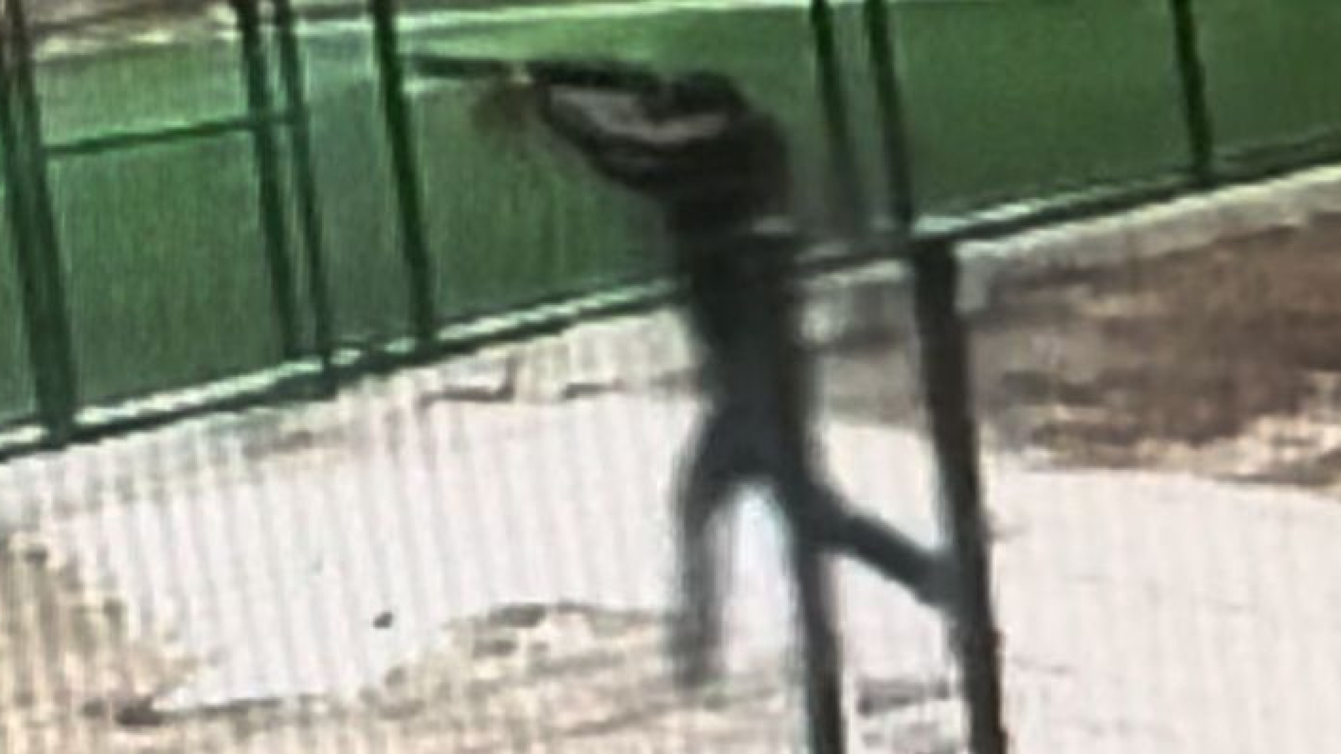 SON DAKİKA: Çocuk parkında ateş açarak koştu | Edirne haberleri | Son dakika haberleri