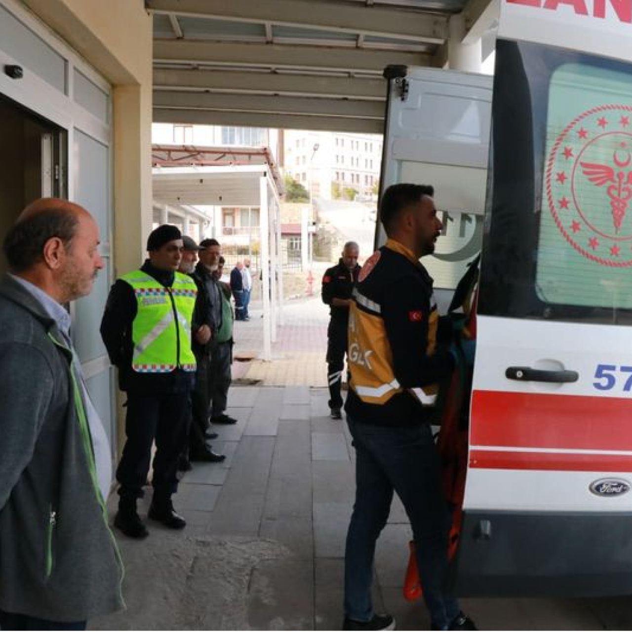 Kamyonun çarptığı yaya öldü 