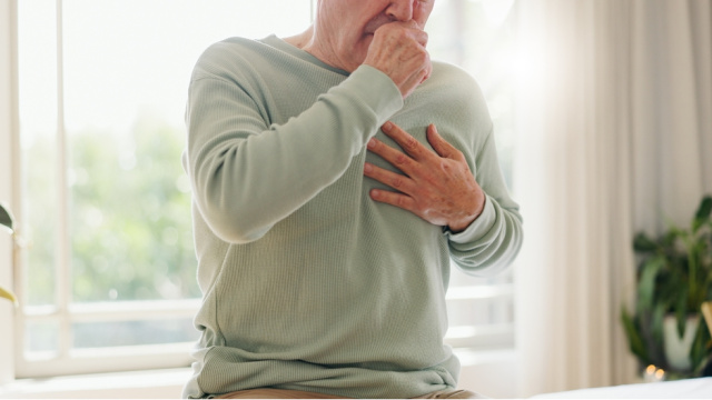 Öksürüğünüz 3 haftadan uzun sürdüyse dikkat!