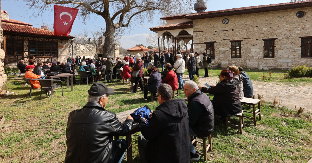 Muğla'da Yaşlılar Haftası Gezisi Organize Edildi
