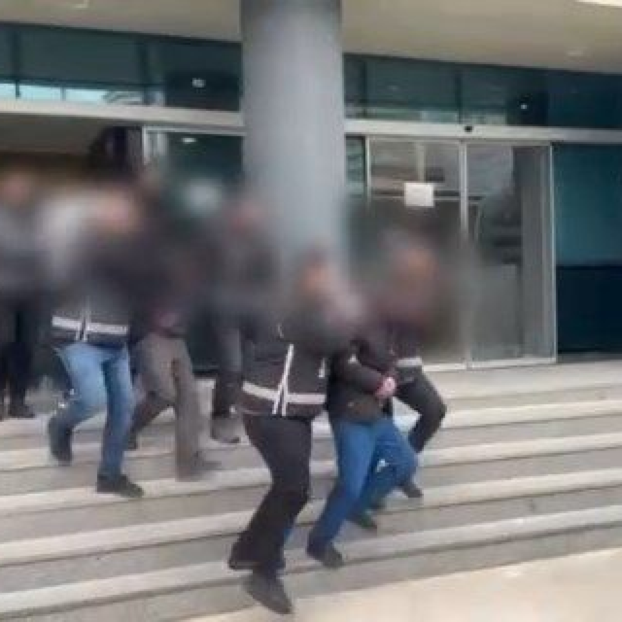 Sahte ilanla tuzak: 23 gözaltı 