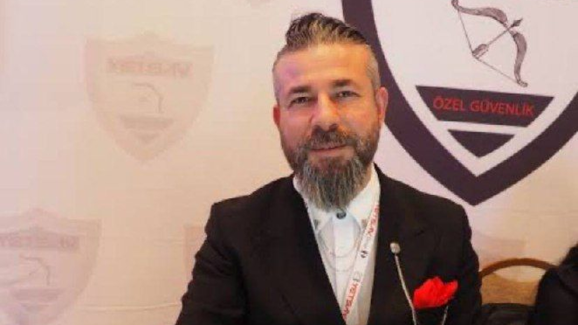 İstanbul Pendik'te Otopark Kavgası Kanlı Bitti: 11 Yaşındaki Kızının Önünde Öldürüldü!