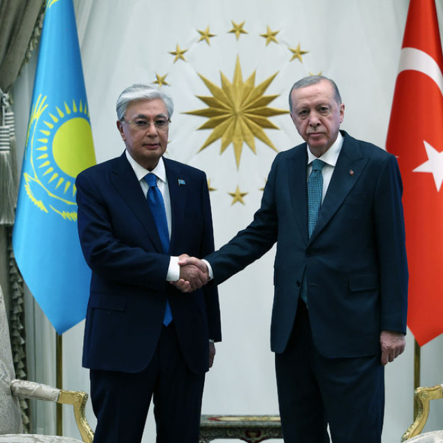 Cumhurbaşkanı Erdoğan, Kazakistan Cumhurbaşkanı ile görüştü