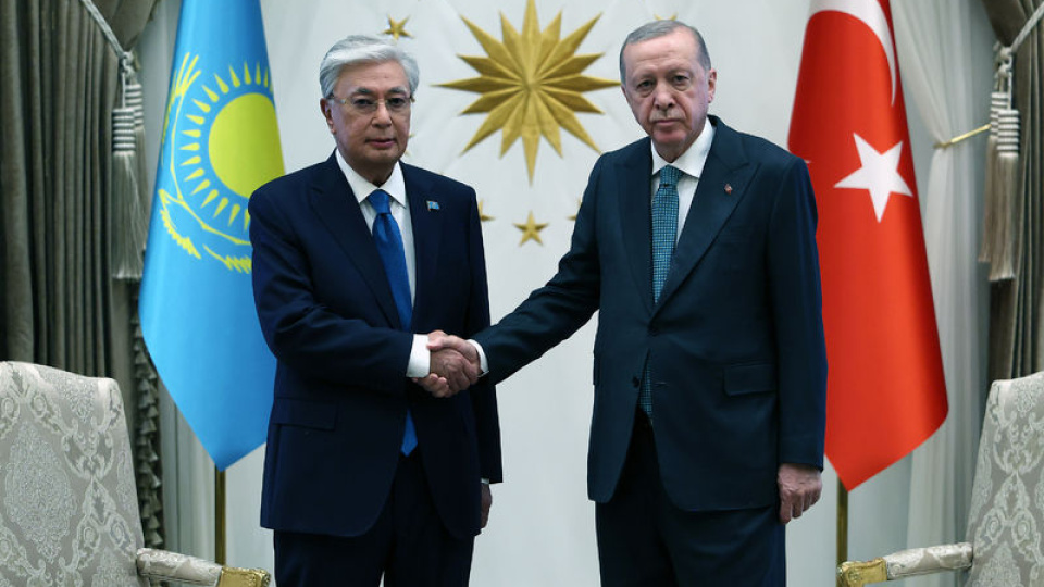 Cumhurbaşkanı Erdoğan, Kazakistan Cumhurbaşkanı ile görüştü