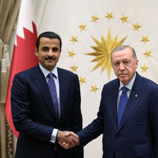 Katar Emiri'nden Cumhurbaşkanı Erdoğan'a teşekkür