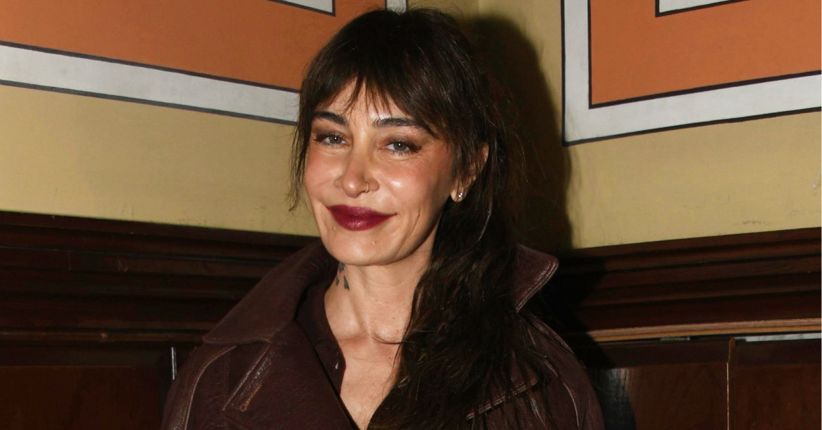 Sıla Gençoğlu'nun yeni albümü vehayranlarıyla