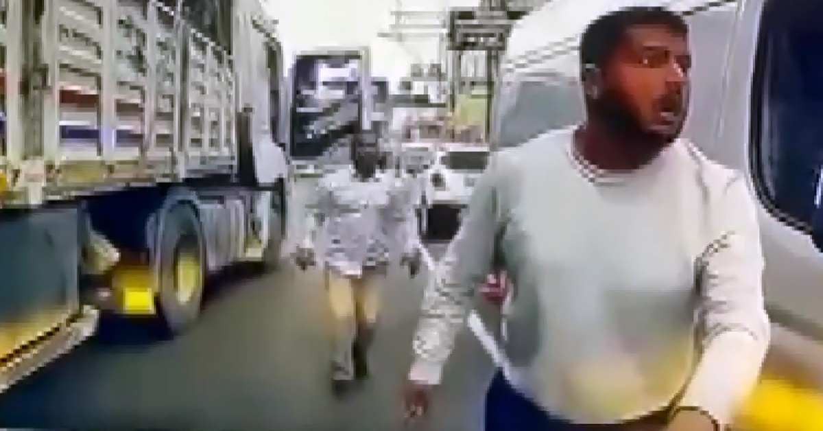 Adana'da TIR ile yol kesme vesaldırı! Sürücüler tutuklandı