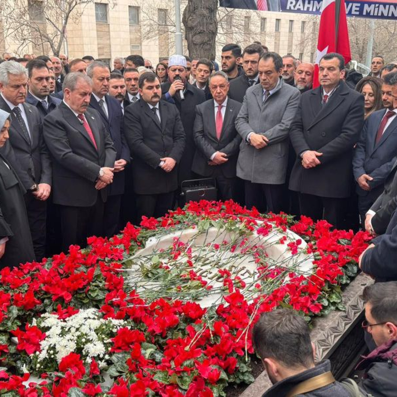 Yazıcıoğlu mezarı başında anıldı