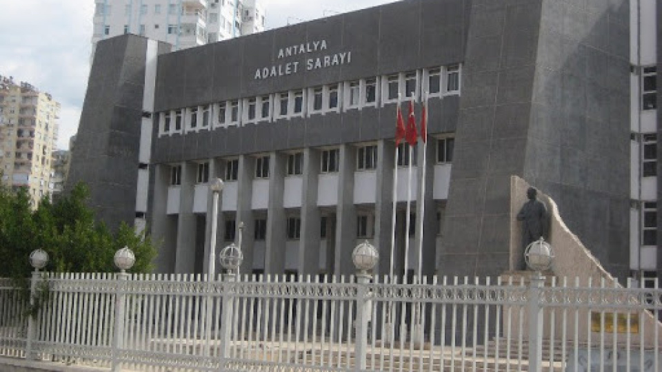 Usulsüz sorgulamada bir gözaltı daha!