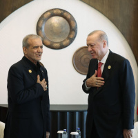 Pezeşkiyan'dan Türkçe mesaj