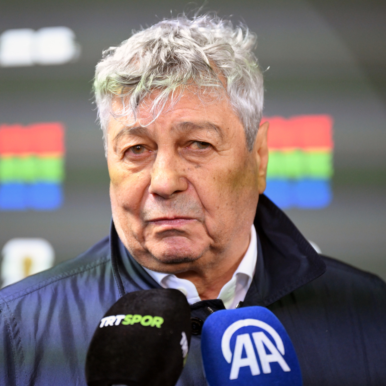 "Bir korkak gibi ayrılamam!"