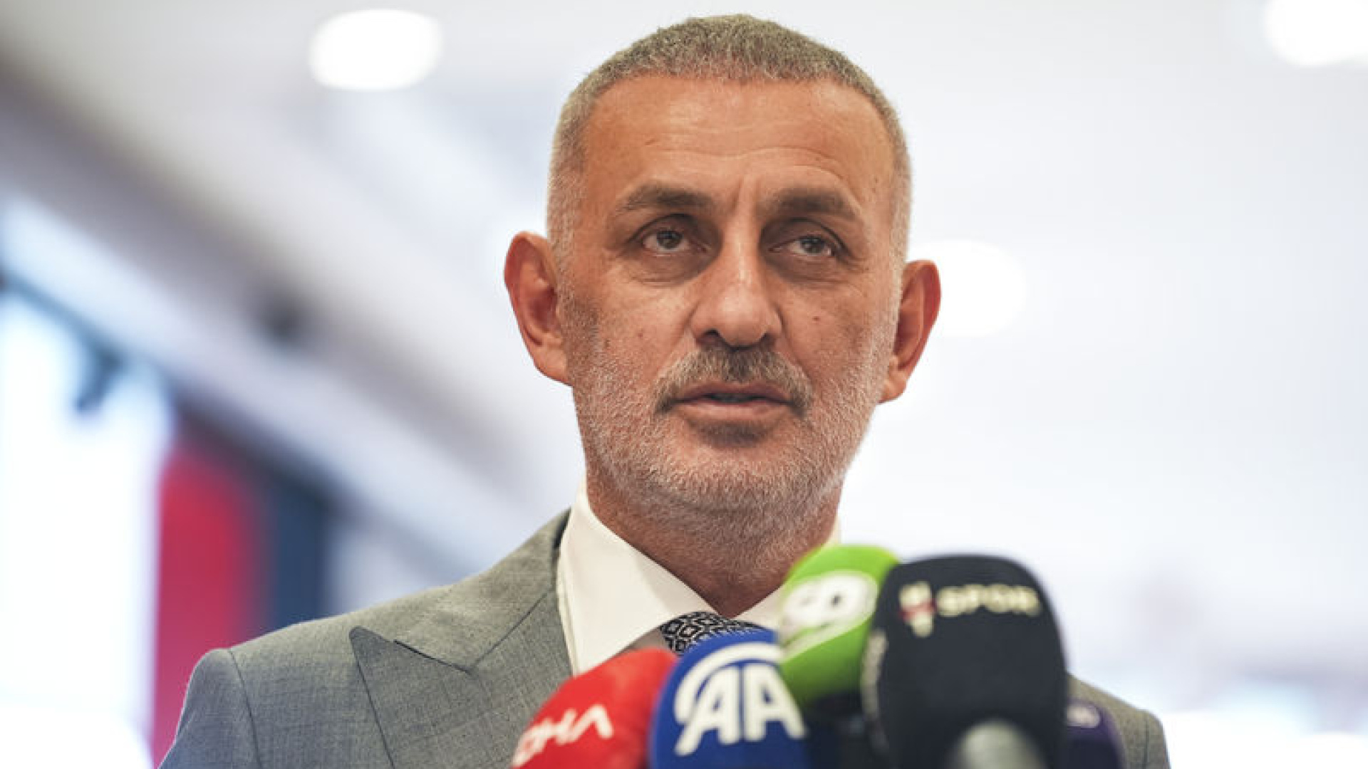 TFF Başkanı Hacıosmanoğlu: Romanya'yı Yenemeden Amerika'ya Gitmeyelim