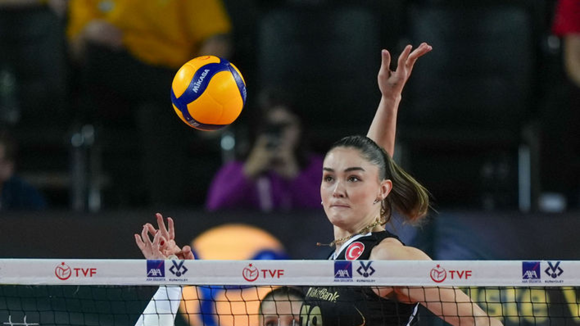VakıfBank - Eczacıbaşı maçı ne zaman, saat kaçta, hangi kanalda? Vakıfbank - Eczacıbaşı Dynavit maçı TRT Spor Yıldız canlı izle