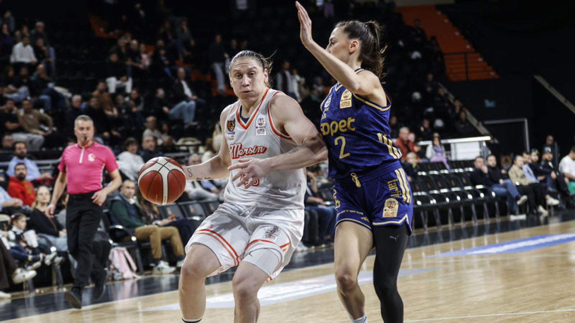 Fenerbahçe Opet, ÇBK Mersin'i 95-65 Yenerek Finale Yükseldi