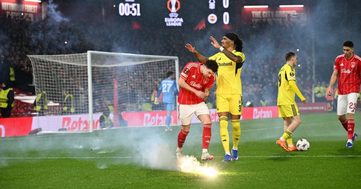 Fenerbahçe'ye UEFA ceza! Deplasmanda seyirci yasağı