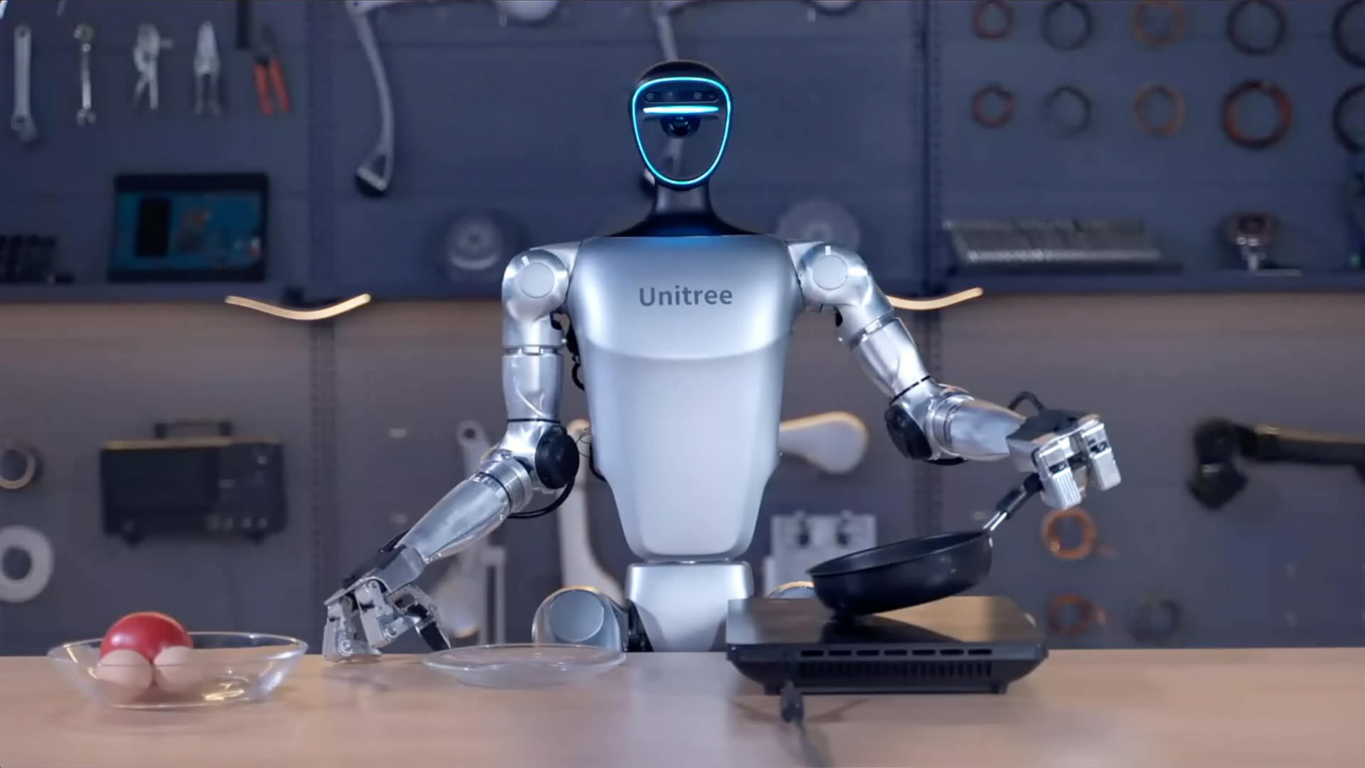 Çin İnsansı Robot Pazarında Dünya Liderliğini Ele Geçirdi: 2025'te %90 Pazar Payı