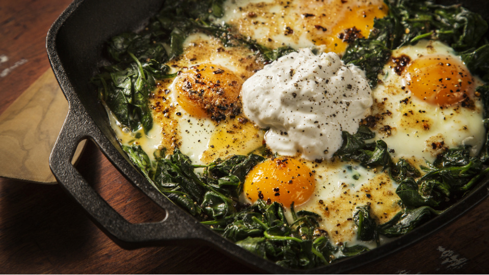 Döküm tava ve tencere nasıl temizlenmeli?