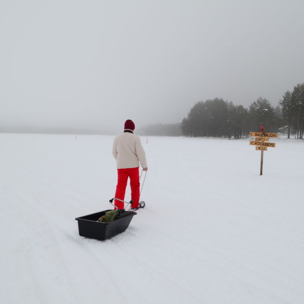 Kuzey Kutup Dairesi'ndeki kentte zorlu kış yaşamı