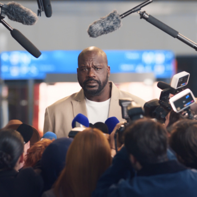 5G'nin yüzü Shaq oldu