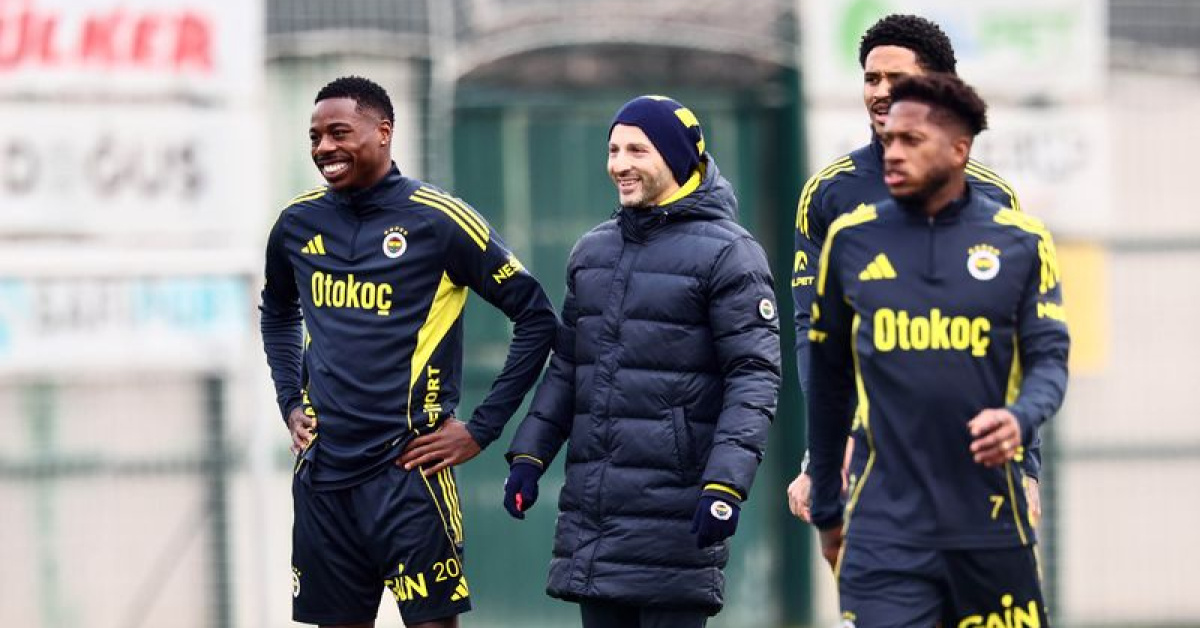 Fenerbahçe'de Tedesco Takıma İzin Verdi