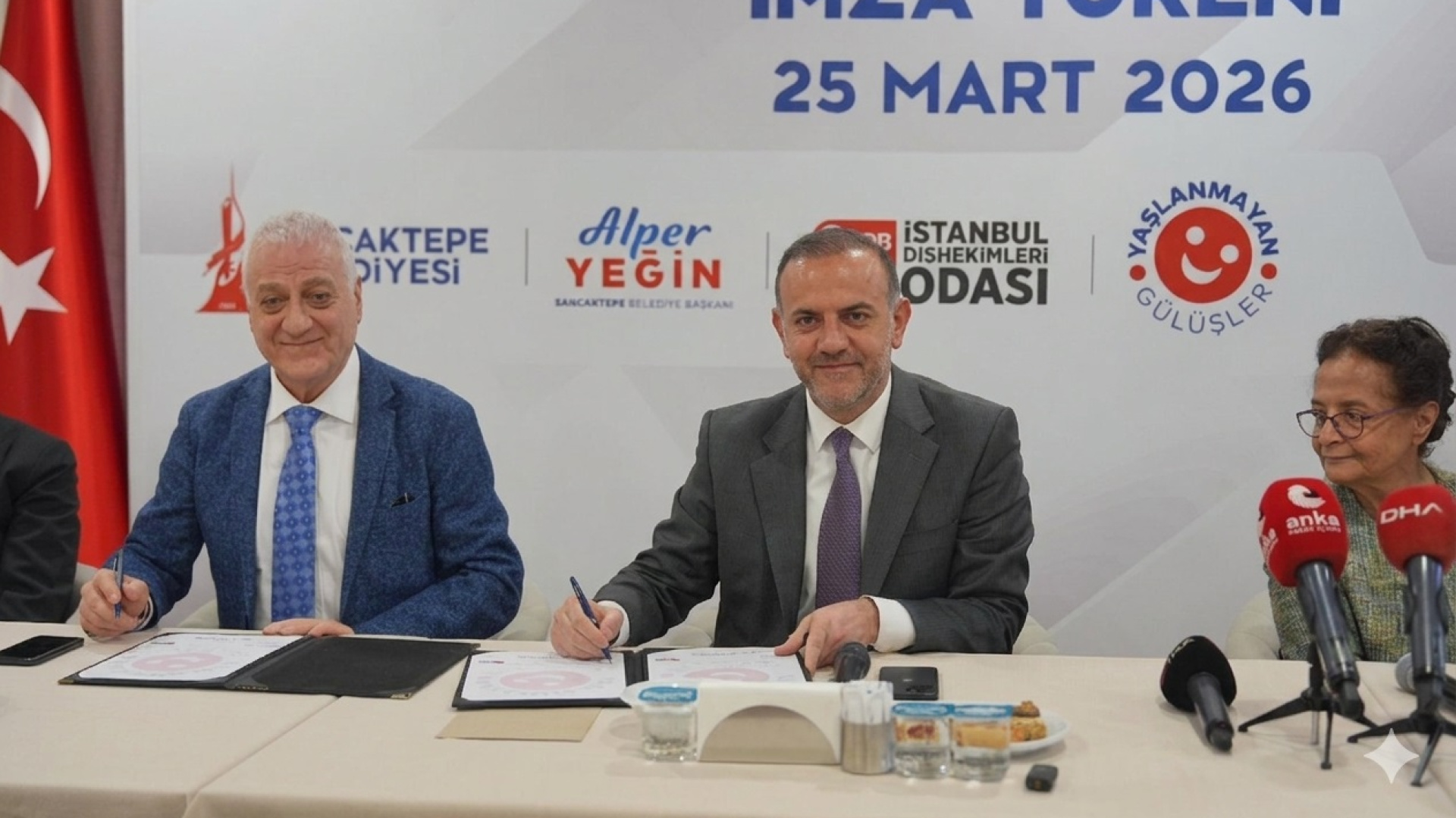 Sancaktepe'de Yaşlılar İçin 'Yaşlanmayan Gülüşler' Projesi Başladı