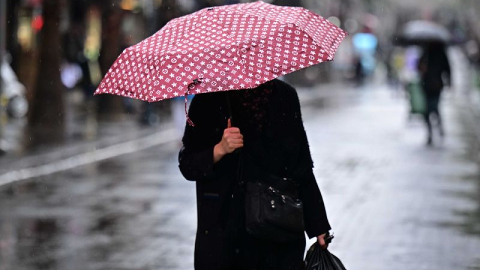 Önce güneş sonra yağmur! Sıcaklıklar da artıp azalacak!