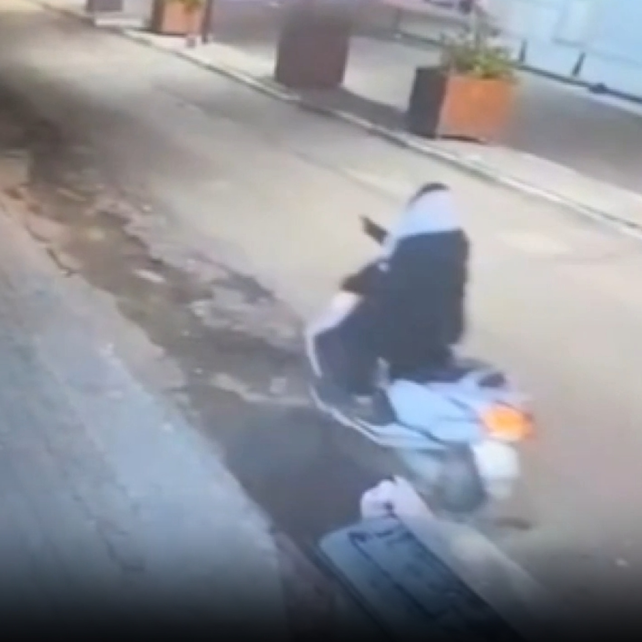 Banka şubesine silahlı saldırı