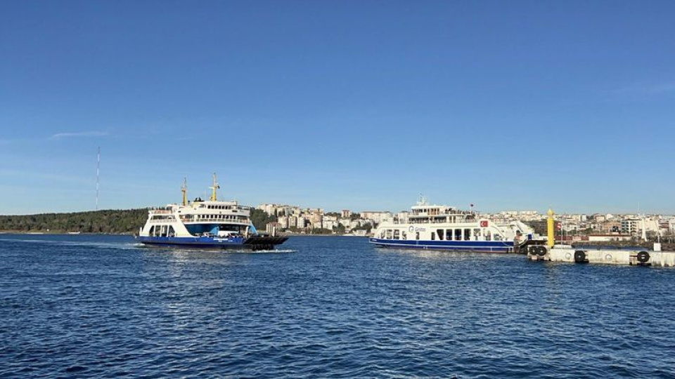 Bazı feribot seferlerine fırtına engeli