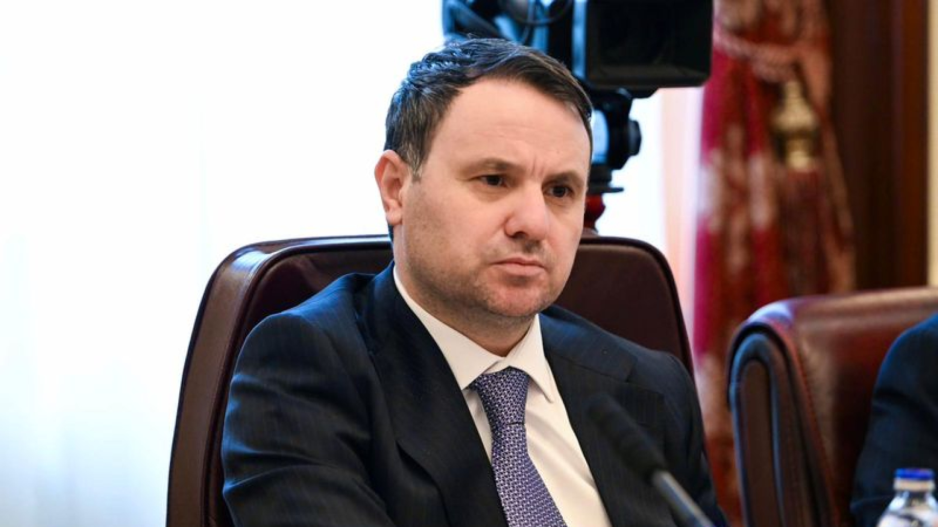 Adalet Bakanı Akın Gürlek'in Tapu Kayıtlarını Sorgulayan Kişi Tutuklandı