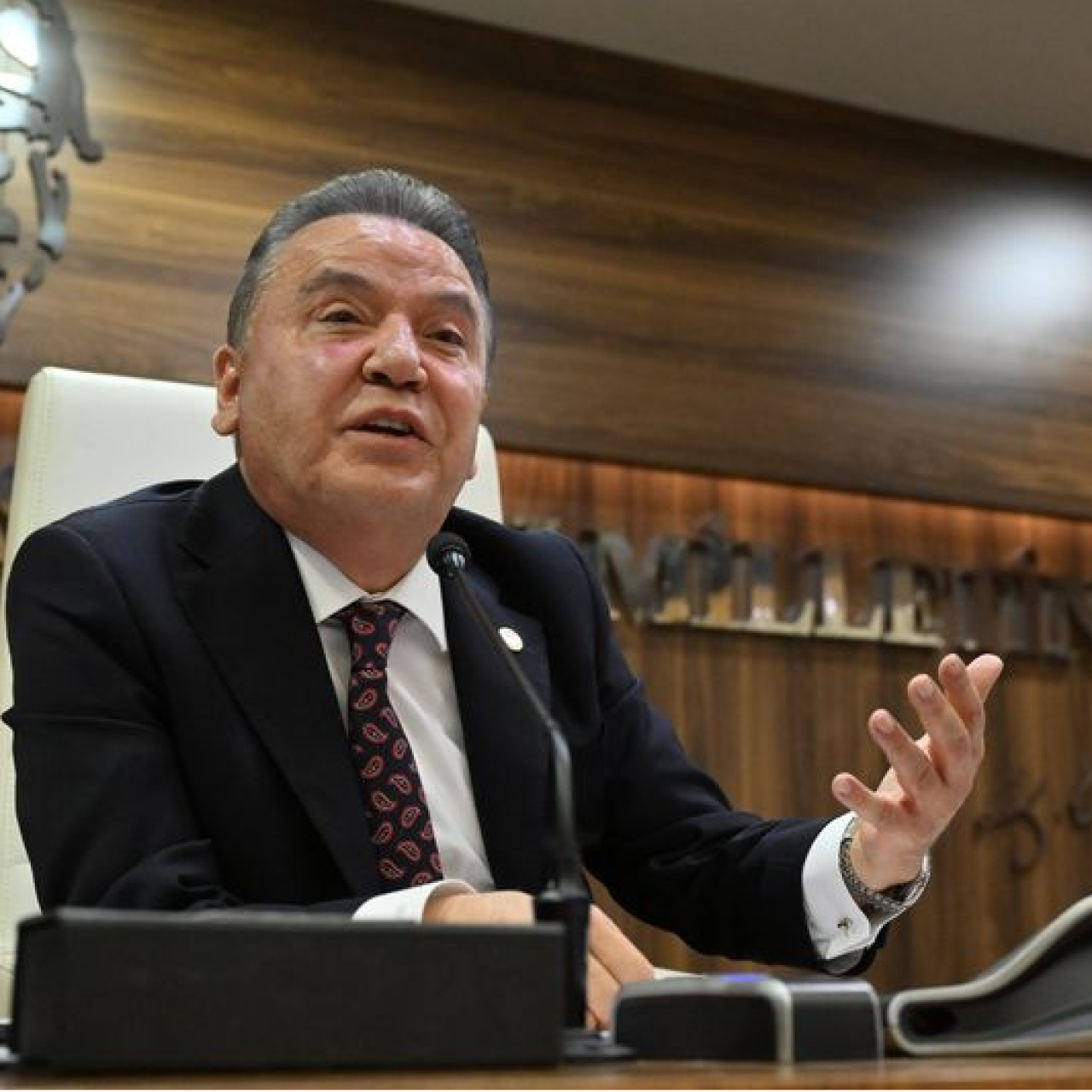 Muhittin Böcek'in şoförleri tutuklandı!