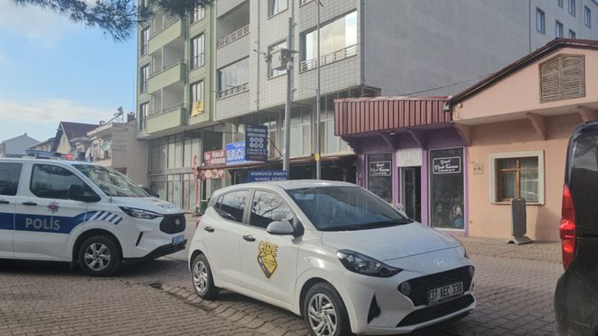 Kastamonu'da 9 öğrenci zehirlendi, işletme mühürlendi