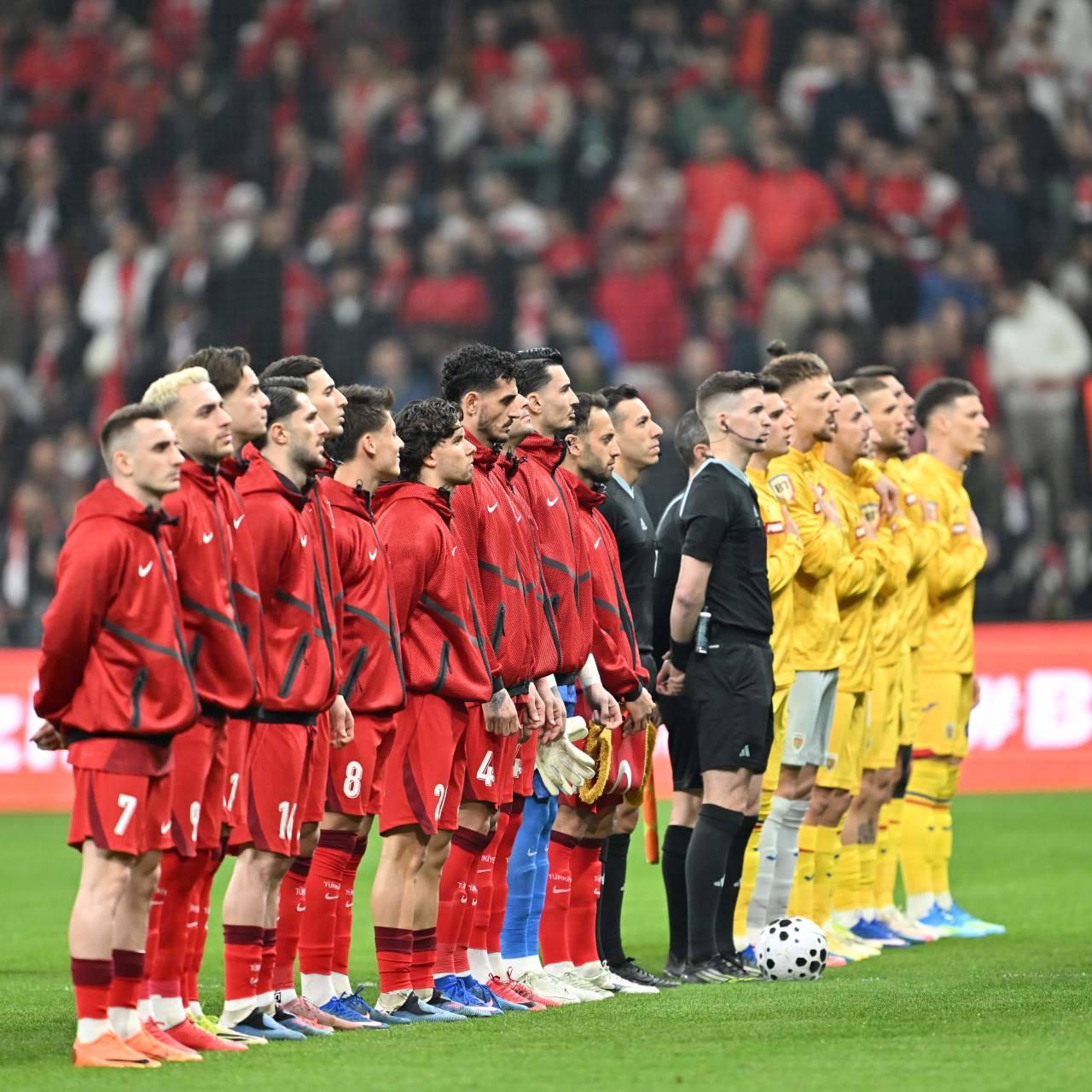 A Milli Futbol Takımı’nda 8 değişiklik!