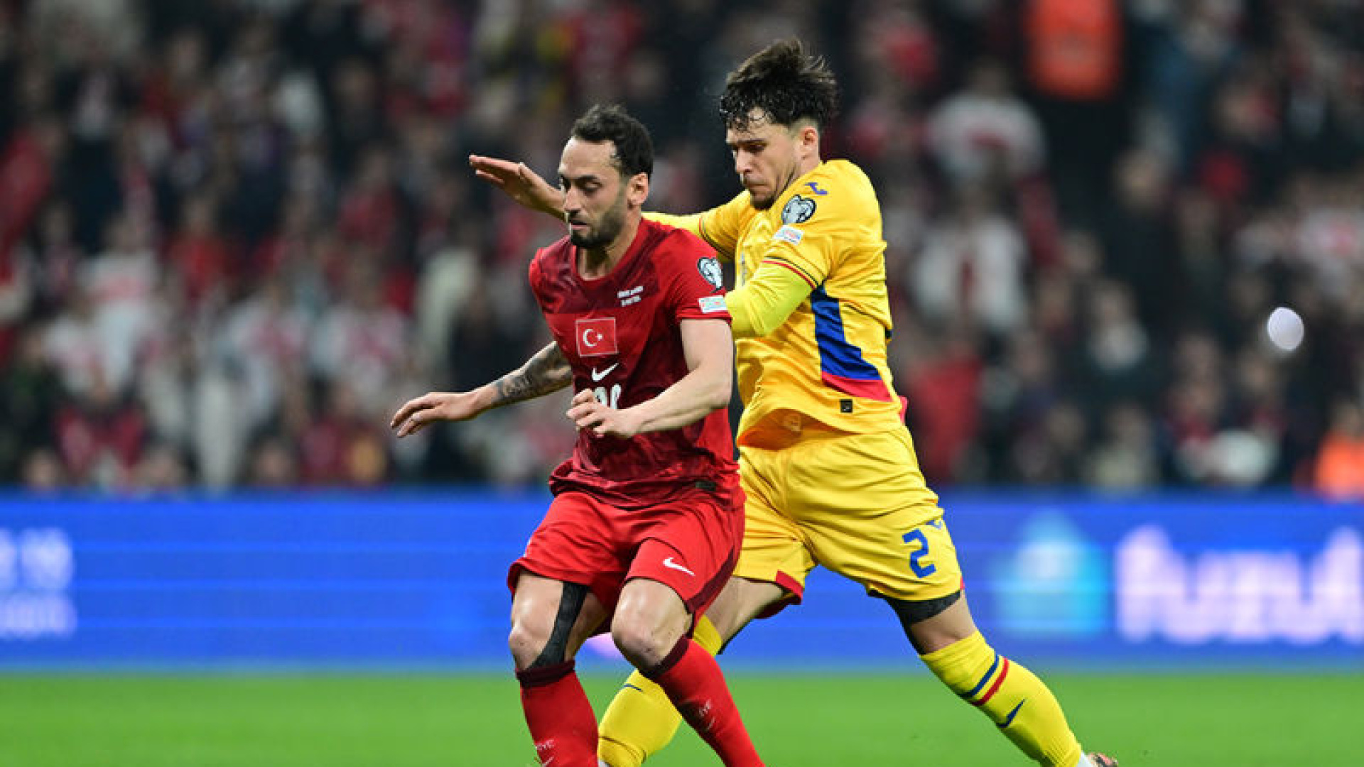 Hakan Çalhanoğlu: Genç ve Karakterli Milli Takımımız Finale Hazır