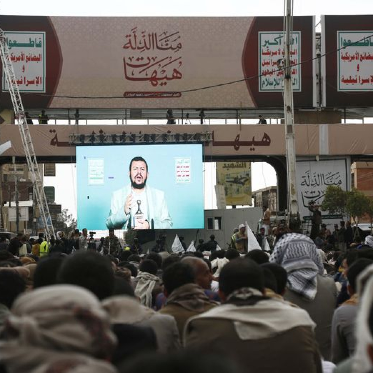 El-Husi: Askeri tutum gerekirse karşılık vereceğiz