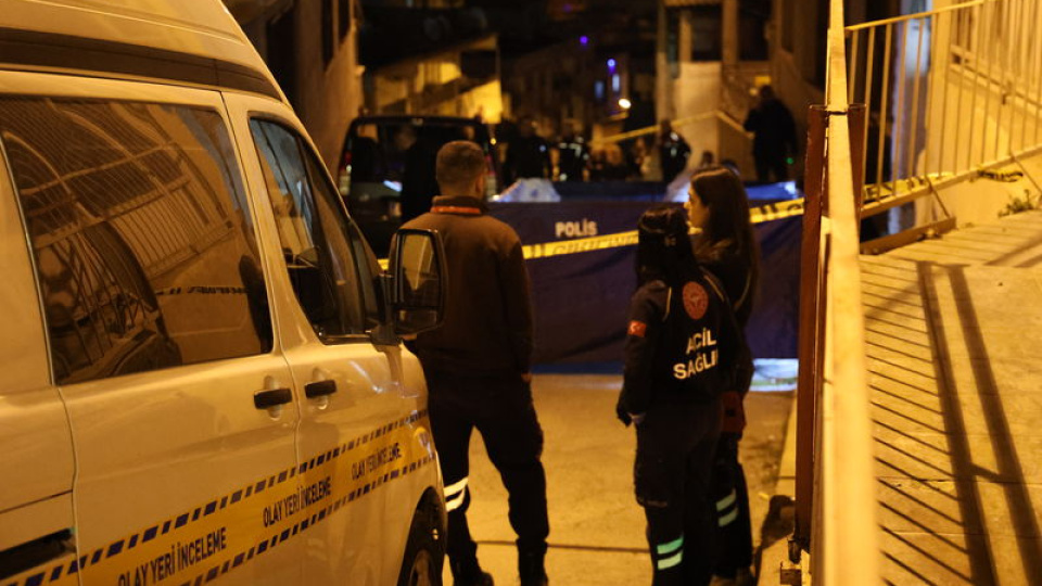 Eski eşini öldürüp intihar etti