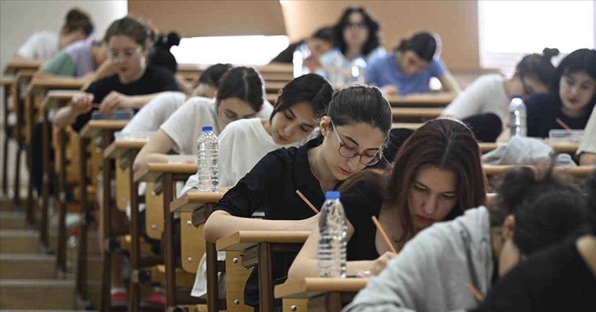 YKS'ye 2.4 Milyon Aday Başvurdu