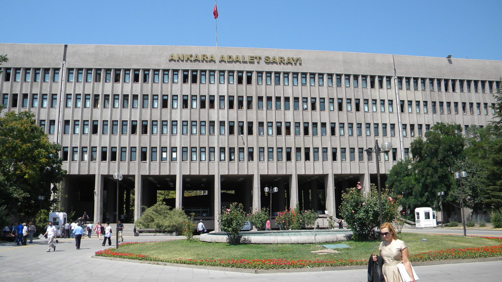 Depremde Hasar Gören Araçların Şase Numaralarıyla Oynandı: 10 İlde Operasyon, 29 Gözaltı