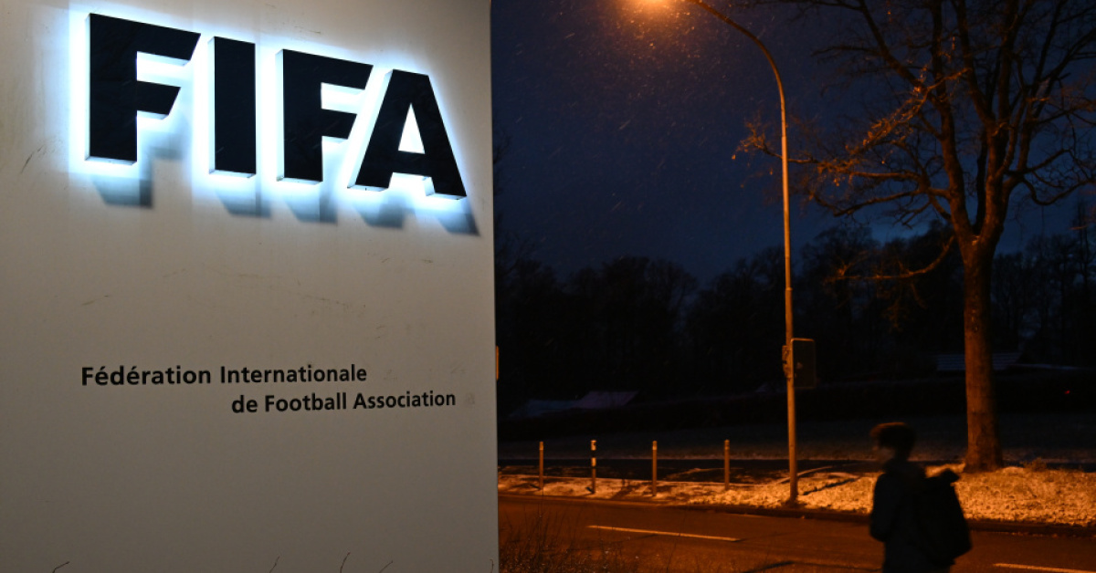 FIFA Zecorner Kayserispor ve Amed Sportif Faaliyetler'etransfer yasağı