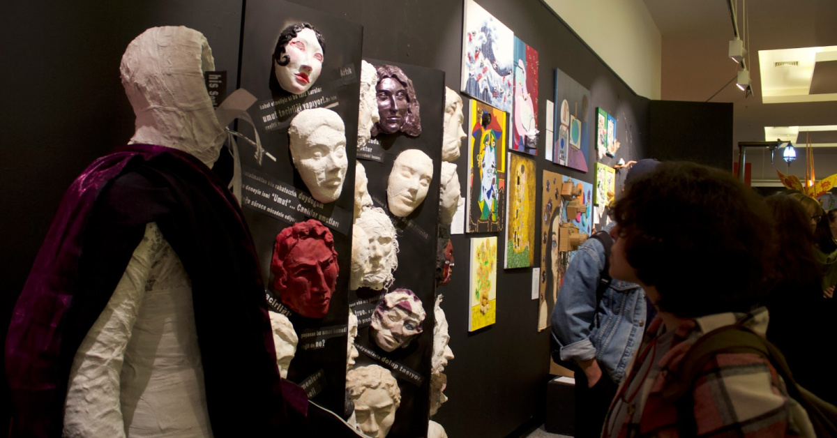 Uluslararası İstanbul Çocuk ve Gençlik Sanat Bienali başlıyor