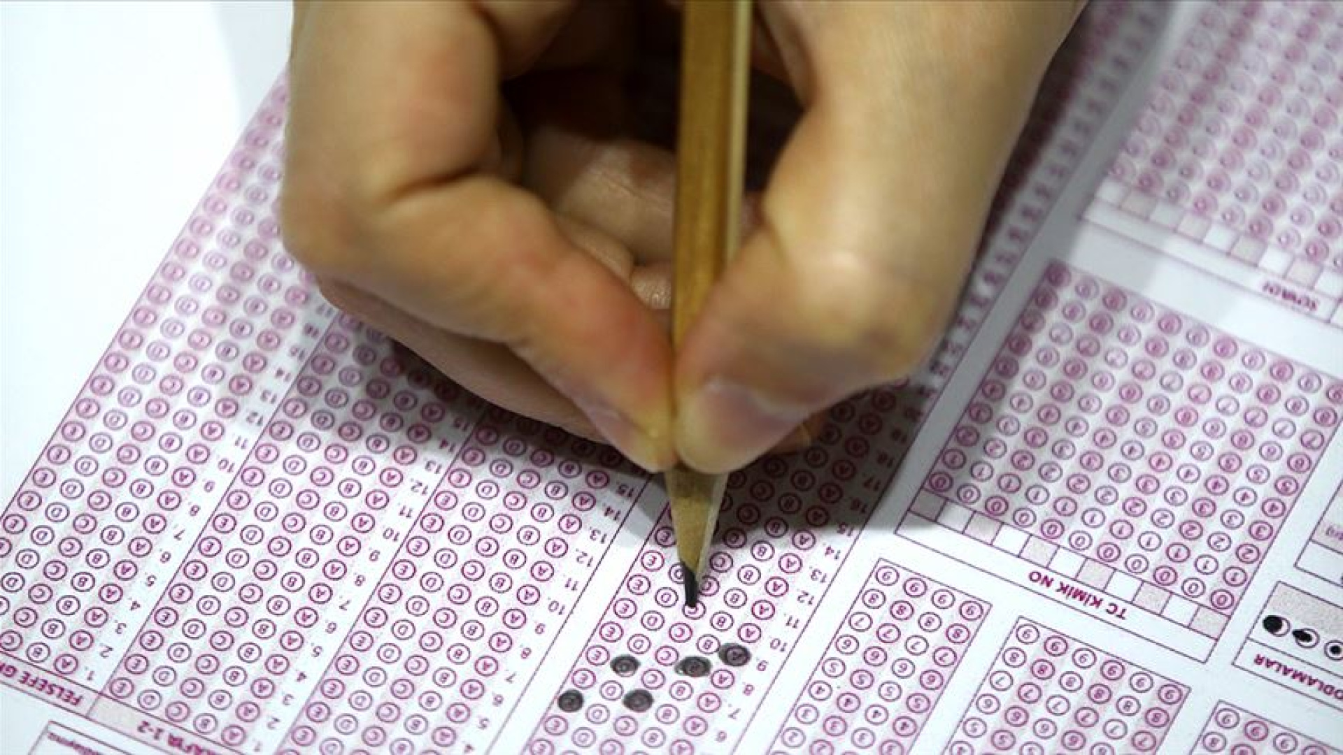 ALES başvuruları devam ediyor: 2026 ALES-1 sınav ücreti ne kadar, nasıl yatırılır? ALES sınavı ne zaman?