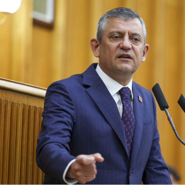 Özel, İmamoğlu'nu ziyaret etti