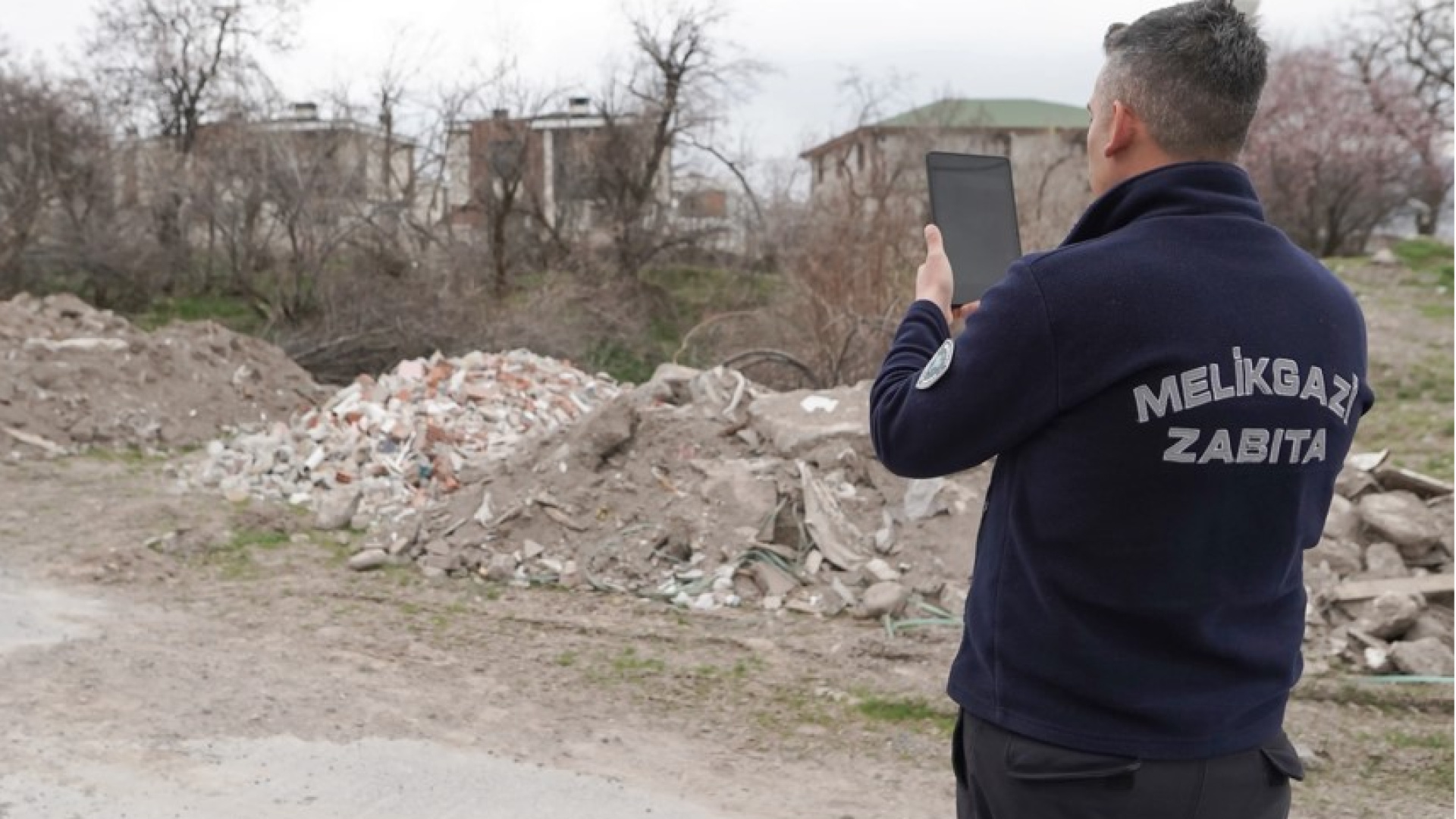 Melikgazi'de hafriyat ve moloz atığına ceza uyarısı | Son dakika haberleri