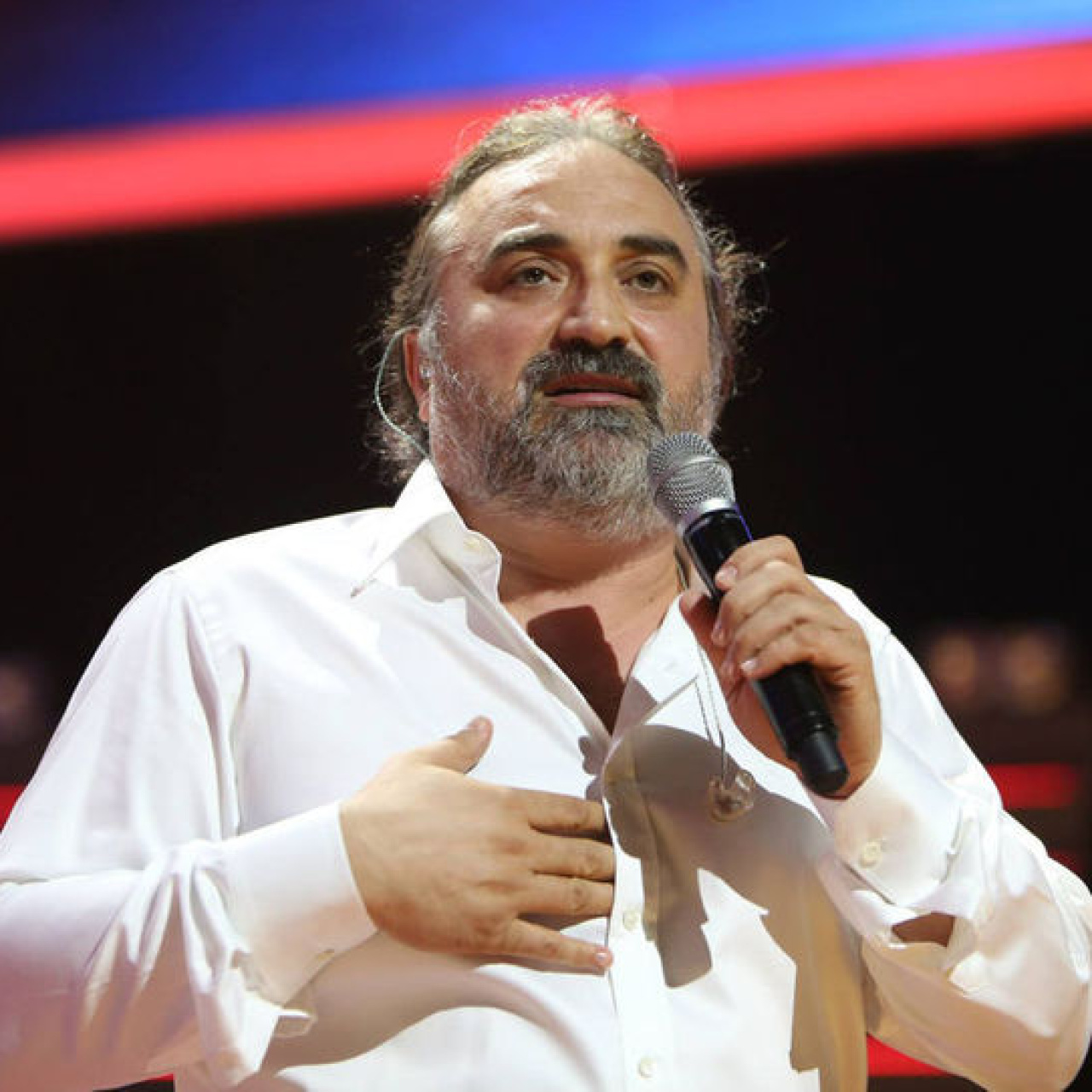 Mezarı başında anılacak